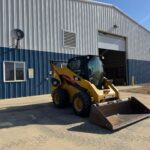 CAT 272C Wheeled Skidsteer